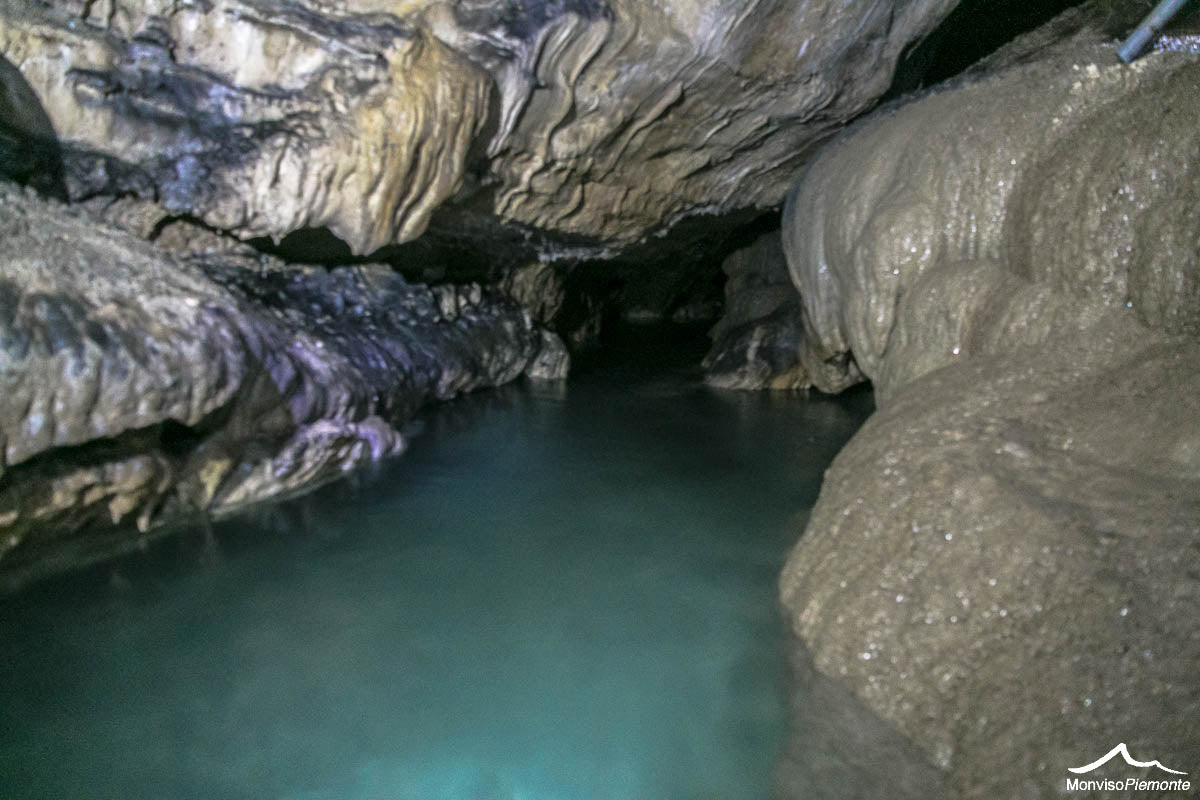 Giornata di escursioni: noccioleti e grotta di Rio Martino