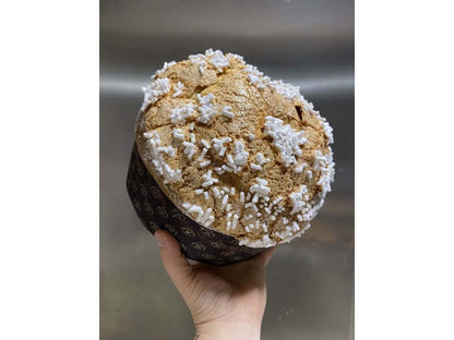 "Zaffettone" dolce natalizio con Zafferanetto, pere, cioccolato al caramello e mandarino.